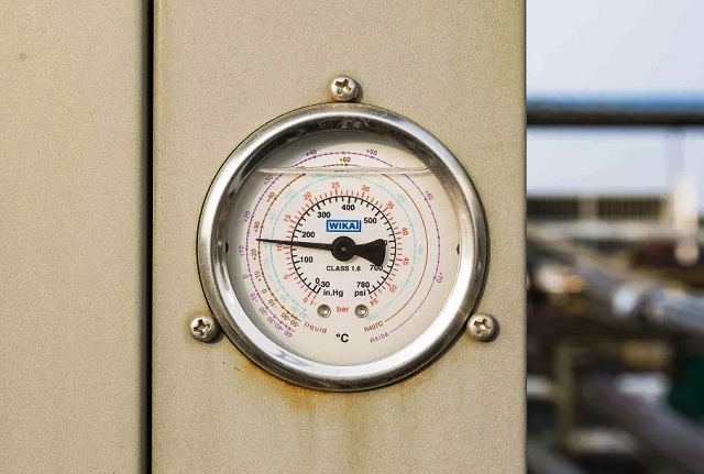 ¿ÕÆøÔ´ÈȱúͿյ÷µÄϵͳѹÁ¦Í¼ ¿ÕÆøÔ´ÈȱúͿյ÷µÄϵͳѹÁ¦Í¼